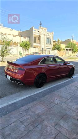 لینکۆڵن MKZ